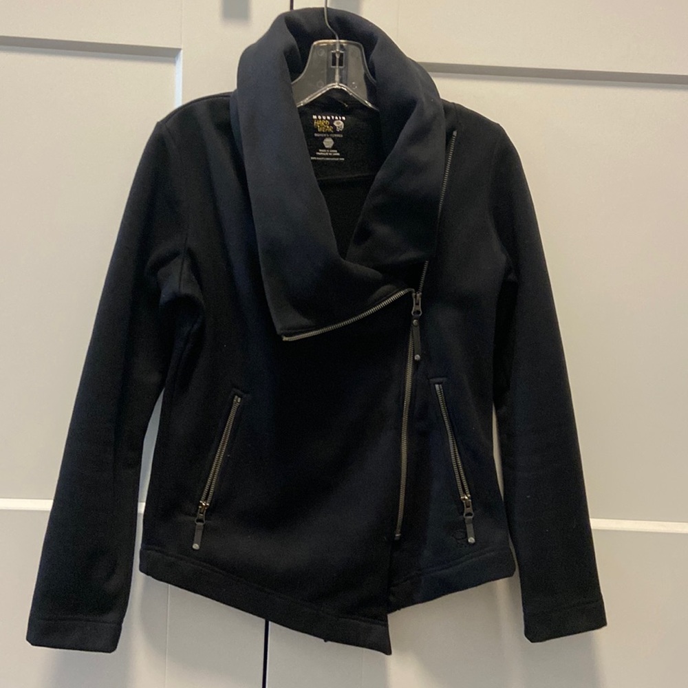 Women’s Mountain Hardwear Jacket